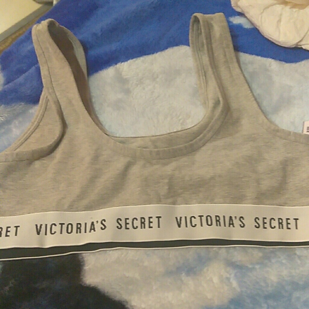 Victoria Secret Sports Bra - Picture 2 of 2